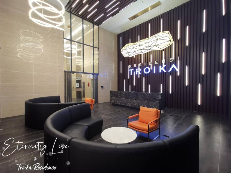 Eternity Live3@troika Kota Bharu-2br8pax